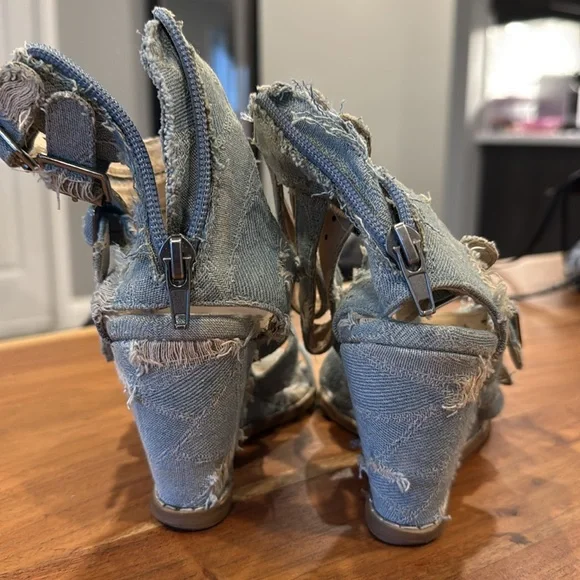 Matisse Denim Wedge Sandals - Picture 5 of 7